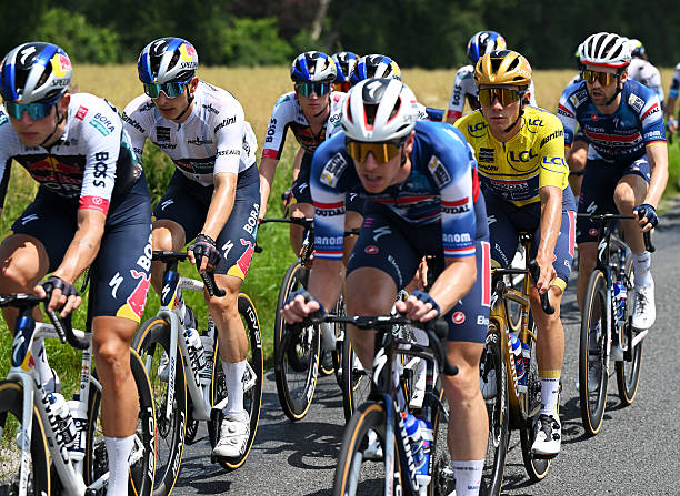 Remco Evenepoel épaulé par Tim Merlier : le plan Soudal Quick-Step pour le Tour de France.