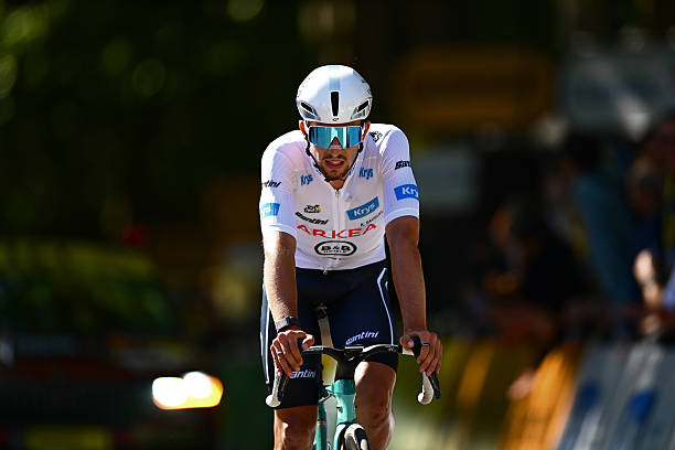 Tour de France 2025 : Le potentiel de Kévin Vauquelin vu par son entraîneur, Kévin Rinaldi.