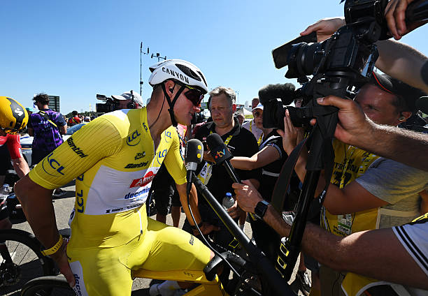 Tour de France 2025 – Mathieu van der Poel : « Il est juste plus fort, tout simplement.