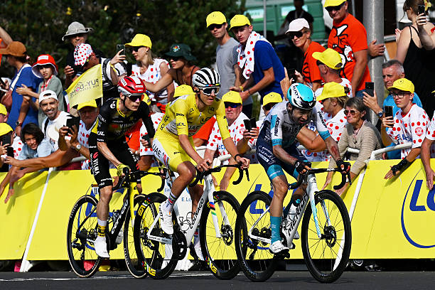 Tour de France 2025 : Lenny Martinez, nouveau maître des montagnes. 2 gettyimages 2225085080 612x612 les 3