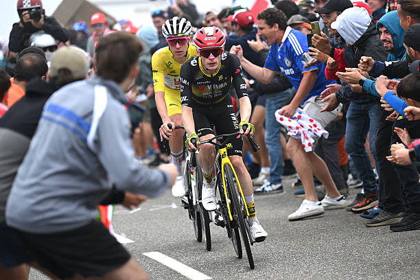 « Prêt à tout pour renverser Pogacar » : Jonas Vingegaard mise sur l’offensive pour la victoire finale.