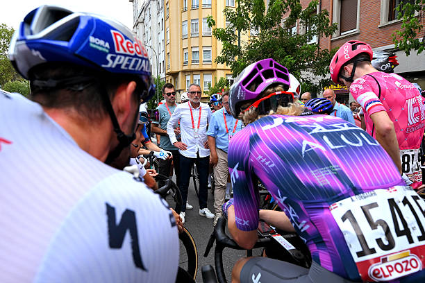 Le Tour d’Espagne 2025 : L’équipe Israel–Premier Tech doit-elle se retirer de la course ?